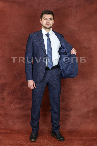 KAV_0061_resized (1)